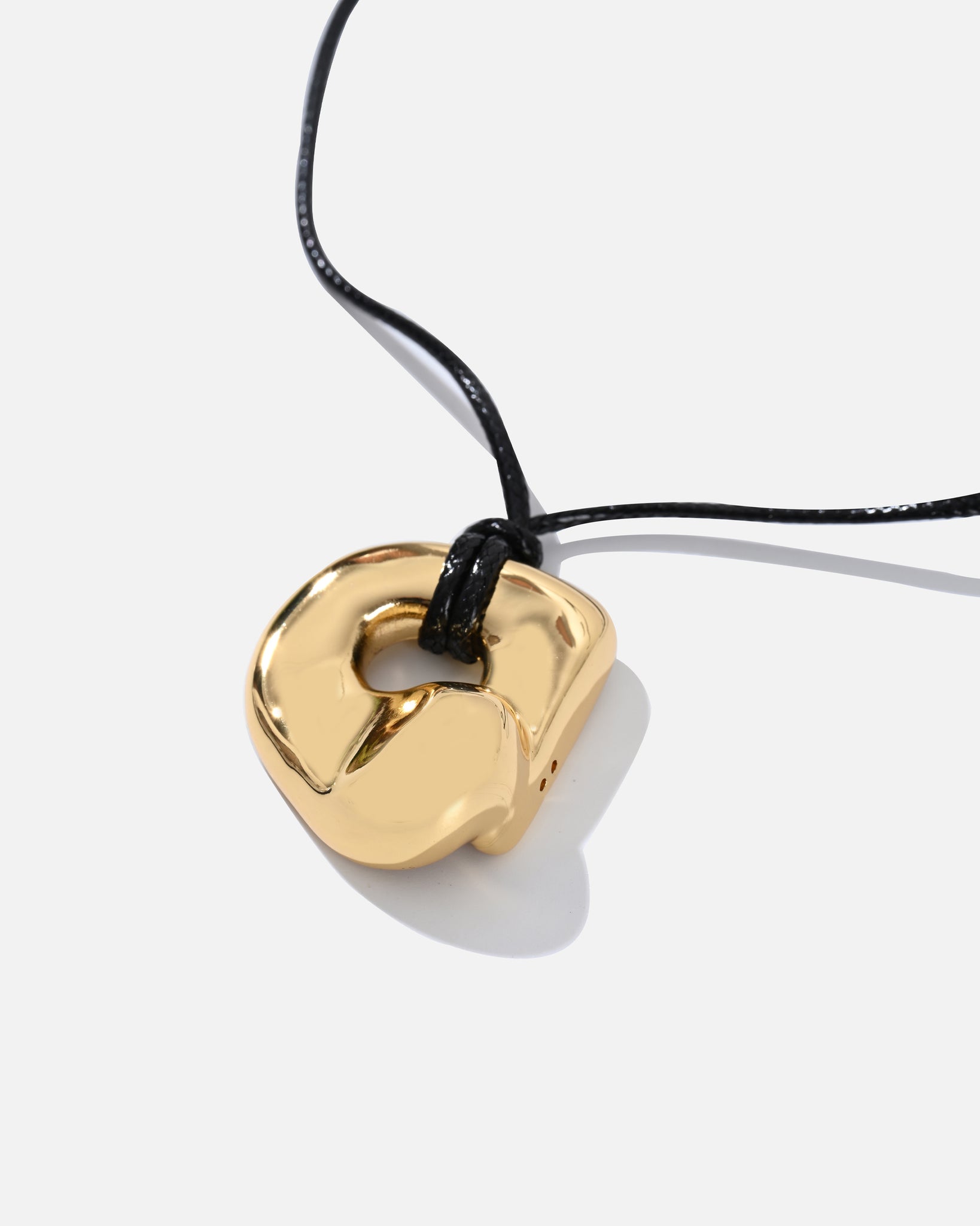 'ALEXANDRE Pendant Necklace - Gold'