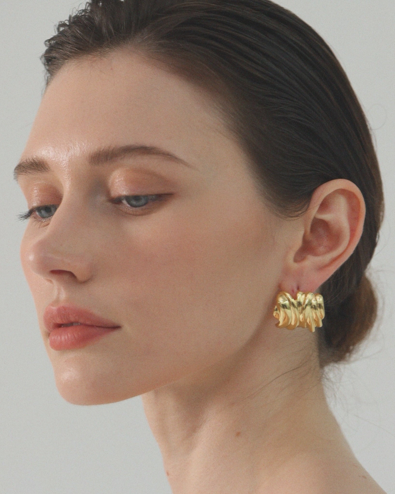 'FRANCA Sculpted Earrings - Gold'